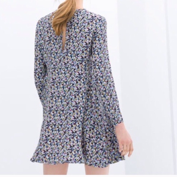 Zara Dresses & Skirts - Zara print dress