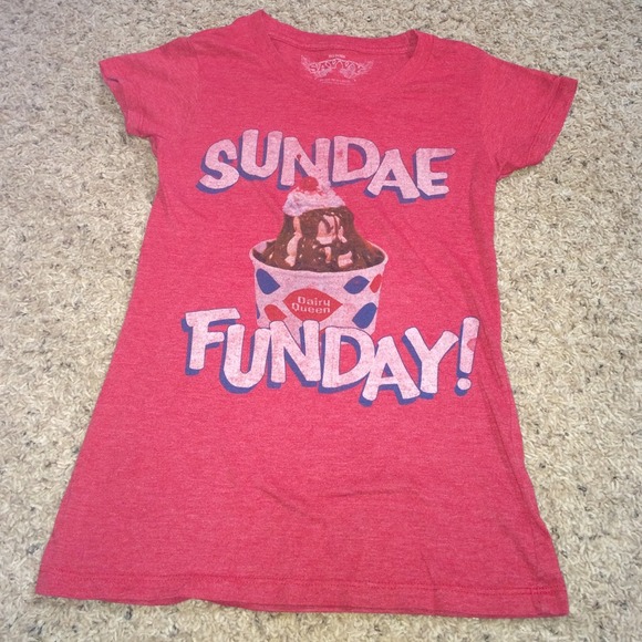 Savvy red t-shirt