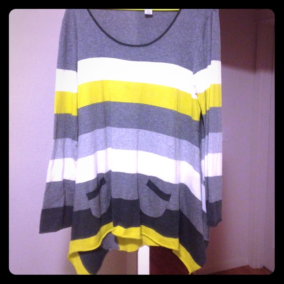 Multi colored sweater