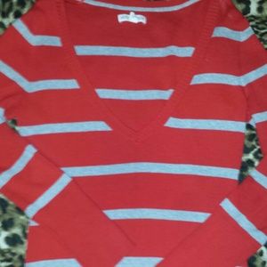 Aeropostale v neck sweater