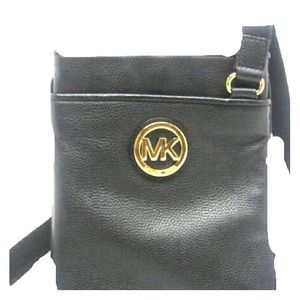 Michael kors cross body bag