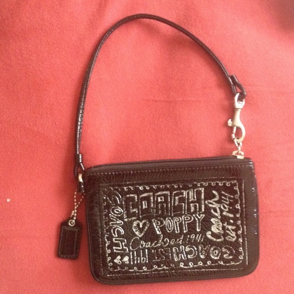 Coach wristlet - Picture 2 of 2