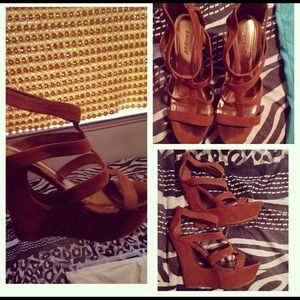Bamboo brown wedges
