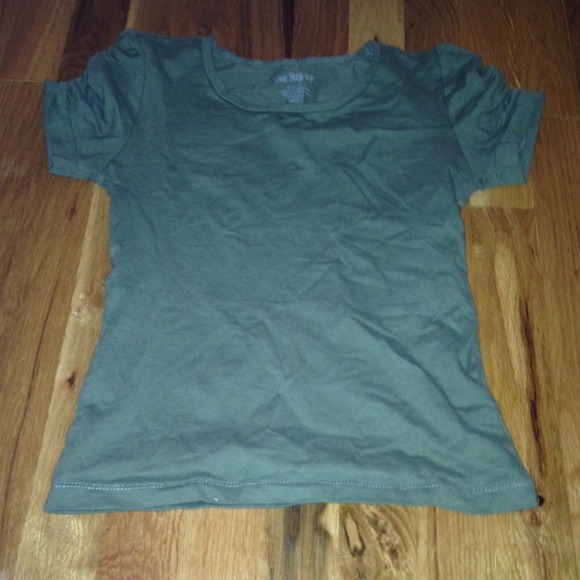 Army green t-shirt - Picture 1 of 3