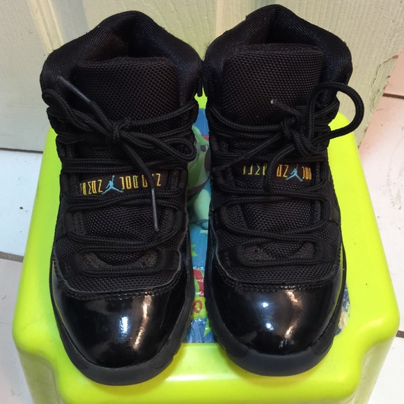 💥SOLD💥Kids retro Jordan retro 11 "Gammas"