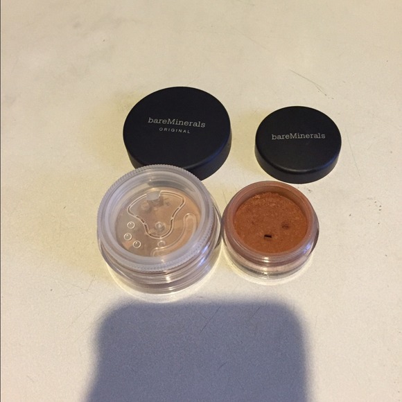 Bare mineral medium tan and warmth