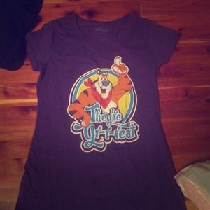 Kellogg's Tony the Tiger shirt