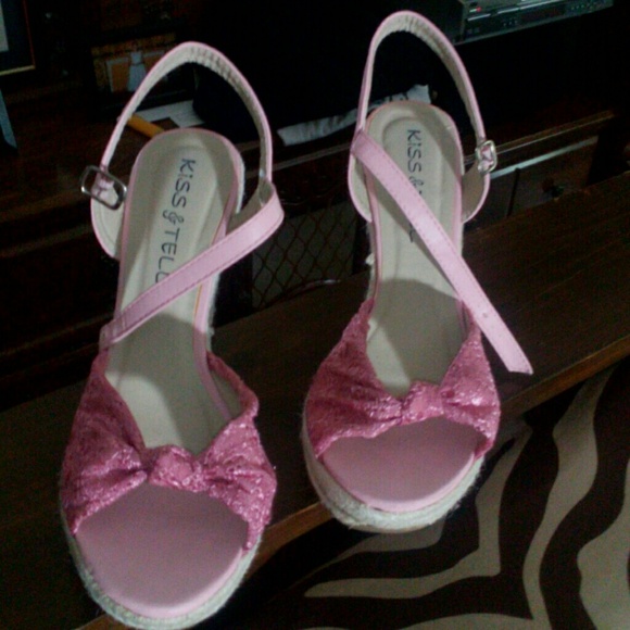 Nice pink wedges