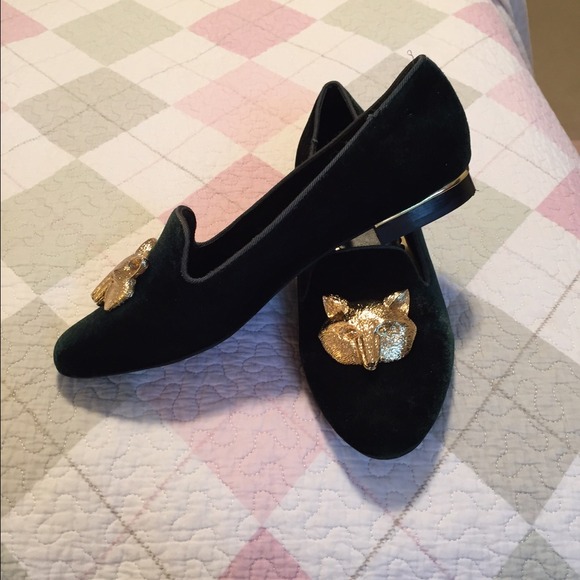 ❌SOLD❌dark green velvet loafers with fox head - Picture 4 of 4