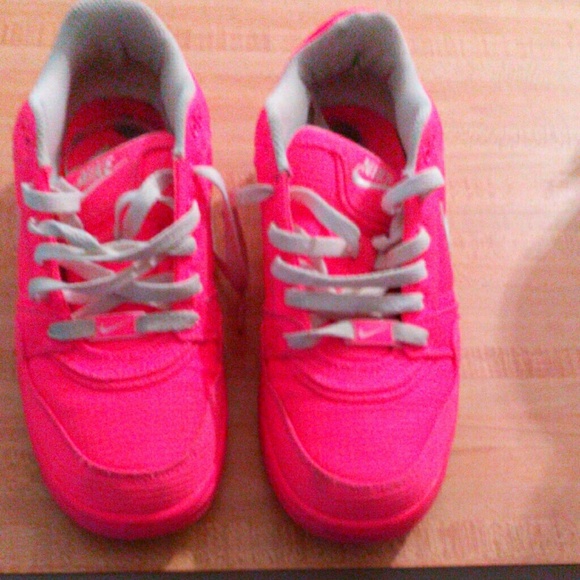 Nearly new shocking pink Nikes