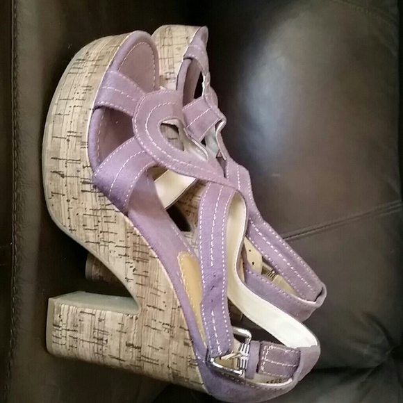 High heels,  purple color summer shoes