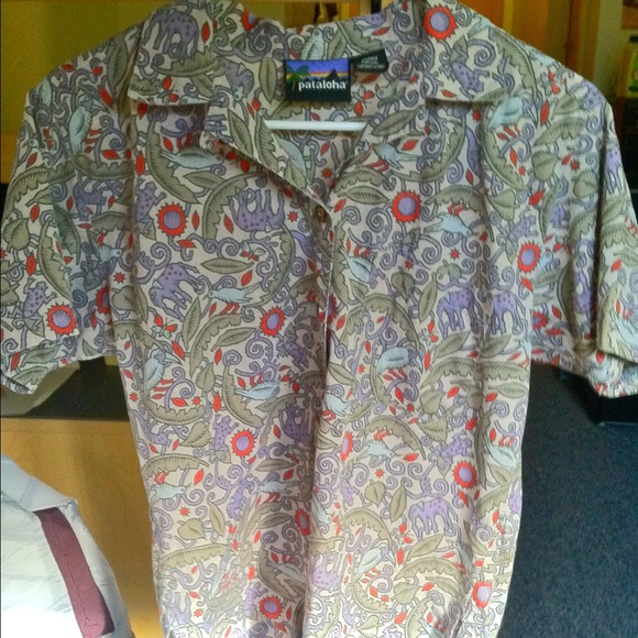 Women's Patagonia Hawaiian shirt 🌴