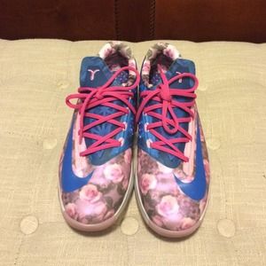 Limited Edition Aunt Pearl KD's (On Hold)