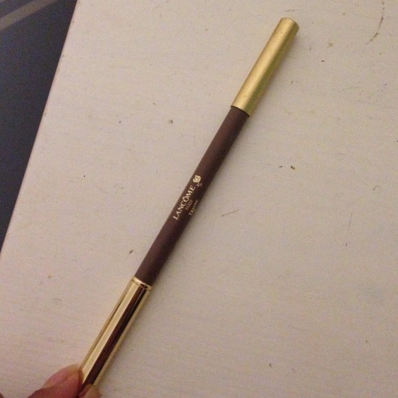 Lancome powder pencil for the brows in Taupe