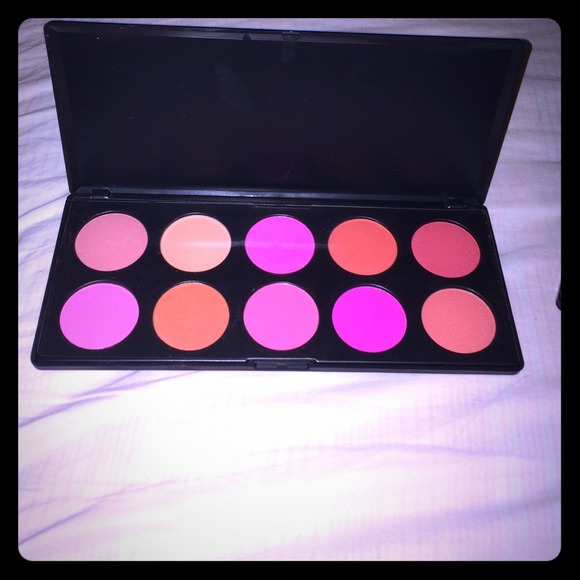 Blush palate