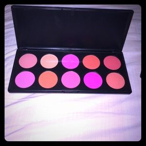 Blush palate