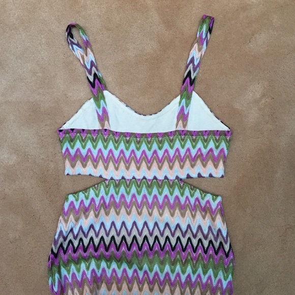 Lovers + Friends Cut Out Dress (pink) - Picture 4 of 4