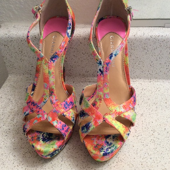 Gianni Bini “Melissa” platform dress sandal