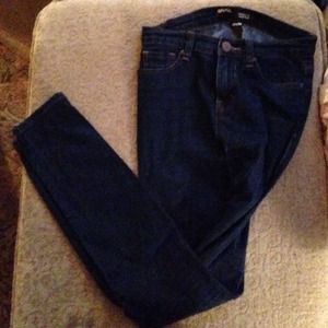 Dark cigarette high ride 26x30 jeans