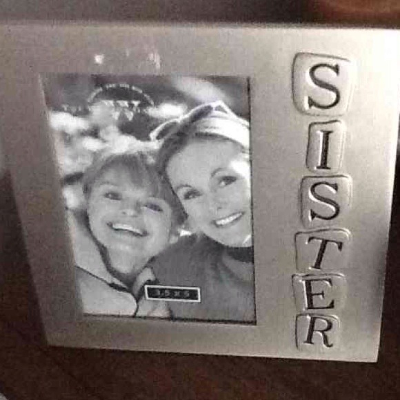Sister frame