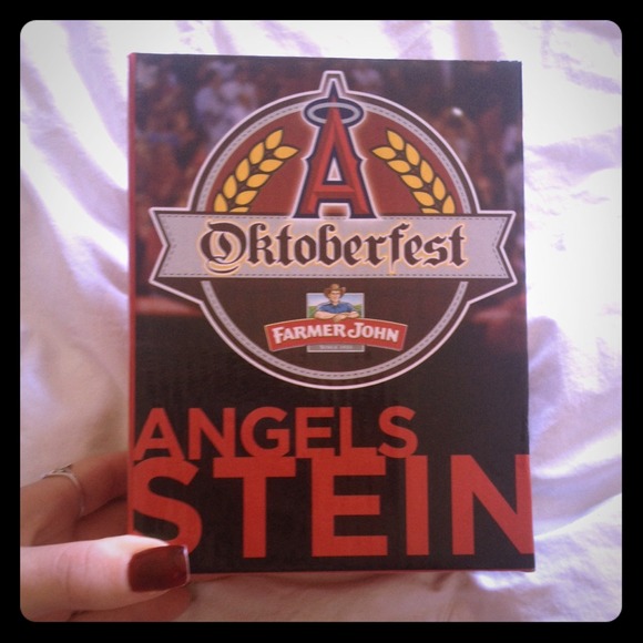 ANGLES OKTOBERFEST STEIN