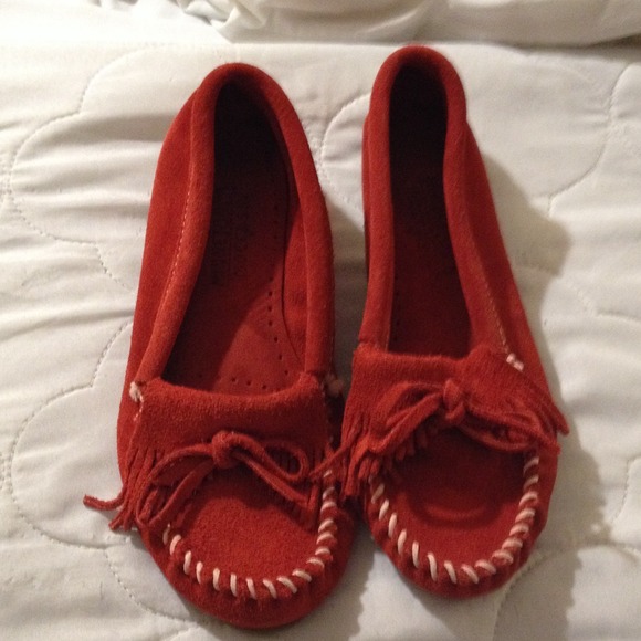 Mocassins red