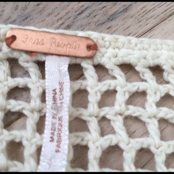❌SOLD❌Free People oversized crotchet tunic sweater - Picture 3 of 4