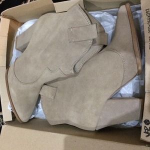 Zara bootie