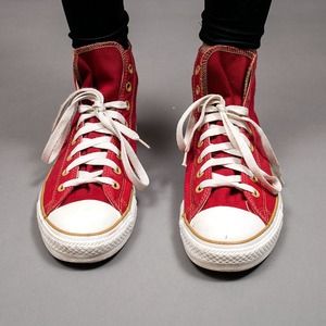 red converse womens size 10