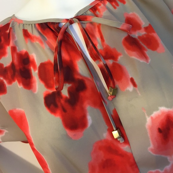 🚫SOLD IN BUNDLE🚫 - Picture 2 of 4