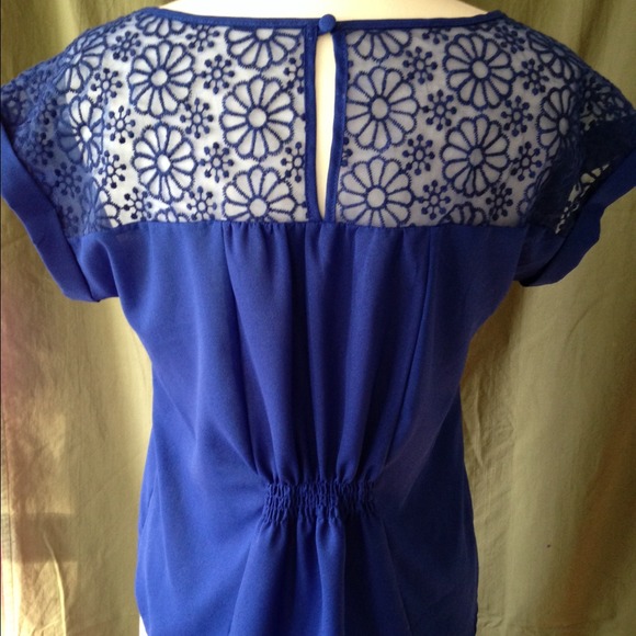 Royal blue flower top