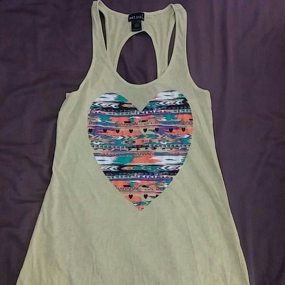 Tribal print heart tank top NWOT