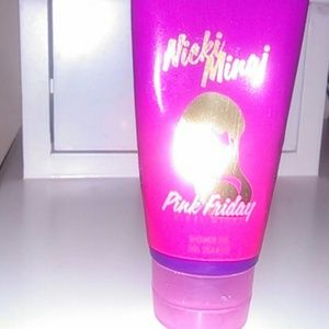 Nicki Minaj Pink Friday shower gel