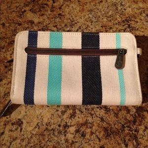 Thirty One wallet