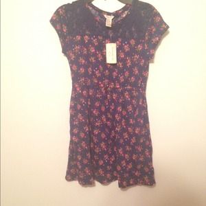 Forever 21 girls floral print dress