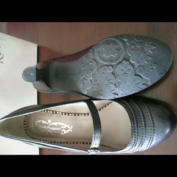 Mary Jane pumps - Picture 2 of 4