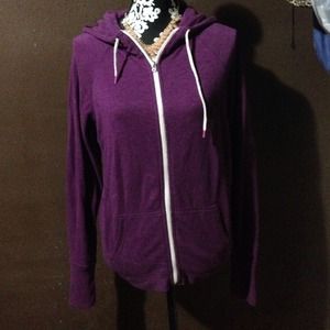 💜 NWOT! AEO Purple Hoodie!