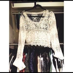 🌀62🌀Urban outfitters crochet boho top