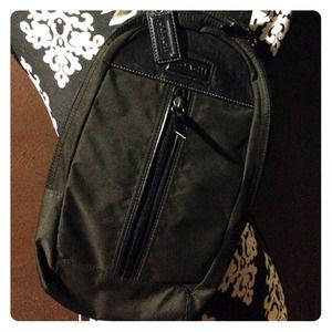 😃 NWT! Coach Crossbody Bag!