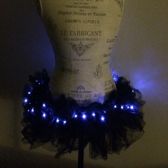 Black light up tutu. Blinks or just stays on. - Picture 4 of 4