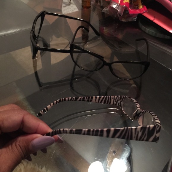Zebra print glasses - Picture 2 of 3