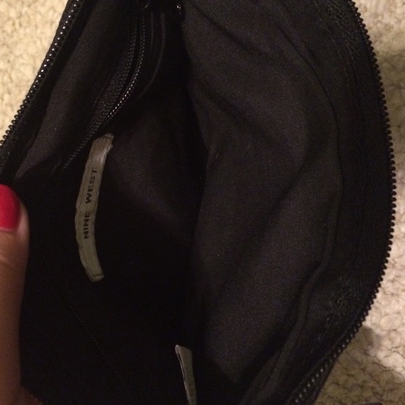 Nine West crossbody bag - Picture 3 of 3