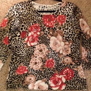 BEAUTIFUL PIERRI BEADED FLORAL TOP