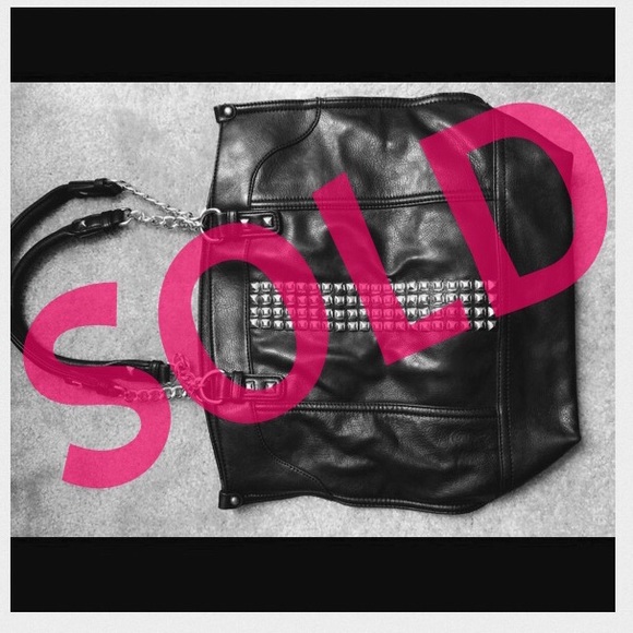 Tote faux leather and gold chains