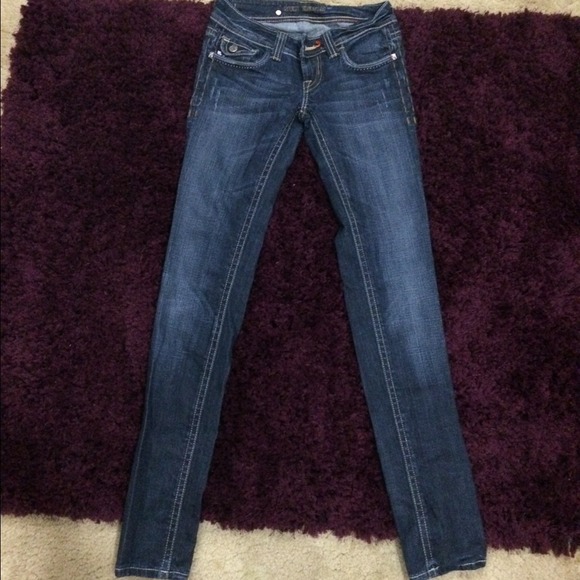 Mek Denim jeans. size 24. In brand new condition