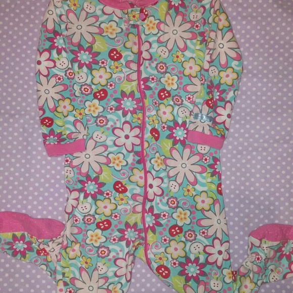 ❌Sold!❌ 18 month footed sleeper - Picture 1 of 1