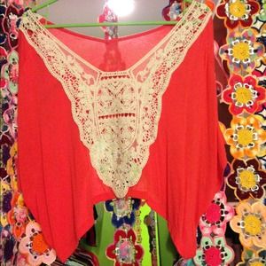 Loose crop top