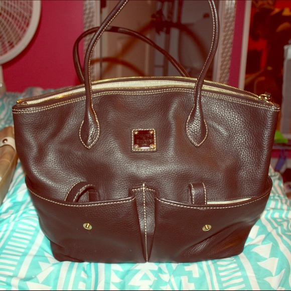 🎀Black Dooney & Bourke bag!🎀
