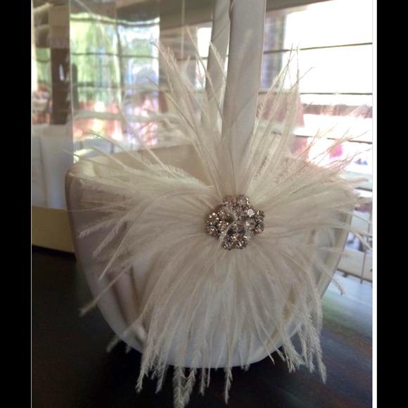 Gorgeous flower girl baskets
