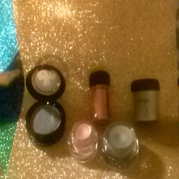 SOLD...MAC bundle trade value 70 - Picture 2 of 2